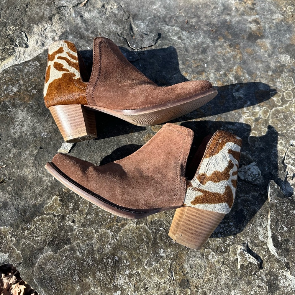Roper Cowgirl Leather and Cowhide Booties Size 8